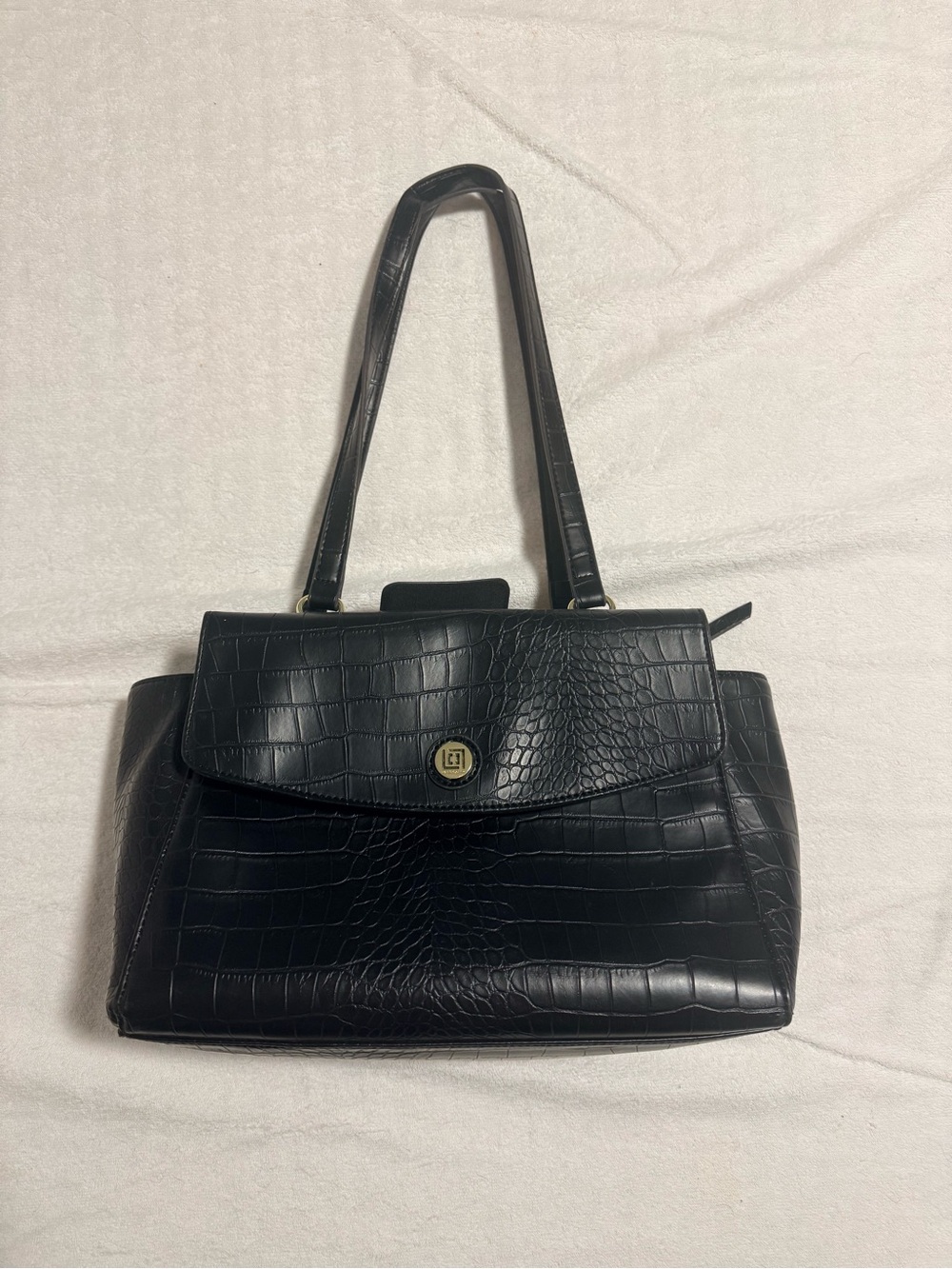 Liz Claiborne Black Croc-Embossed Shoulder Bag with Gold Turn-Lock